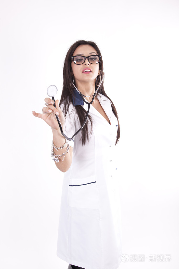 年轻漂亮的女医生