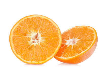 新鲜的橘子，孤立的白色背景上