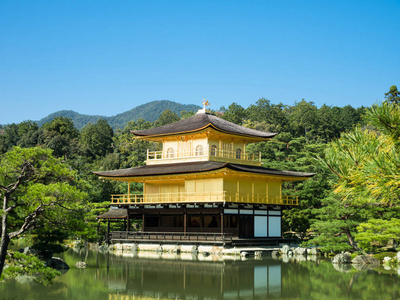 金阁寺金阁寺是禅宗佛寺和旅游目的地, 在日本京都享有盛誉