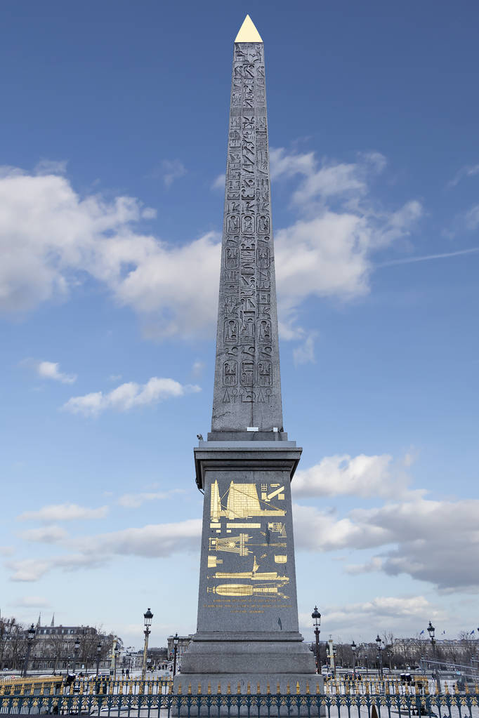 卢克索埃及方尖碑在中心的协和，巴黎，法国