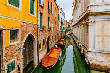 威尼斯的房子和运河的看法, 意大利