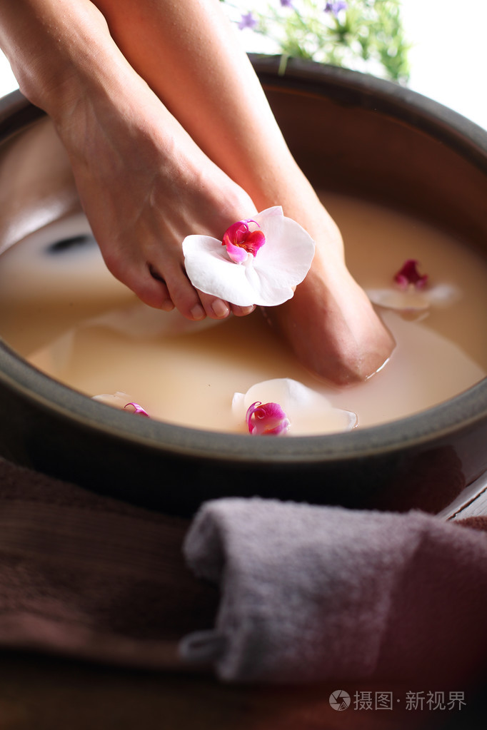 足疗,泡脚照片-正版商用图片0au5rw-摄图新视界