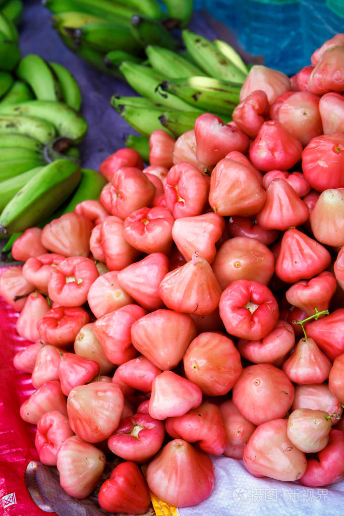 异国情调的水果粉红色的苹果