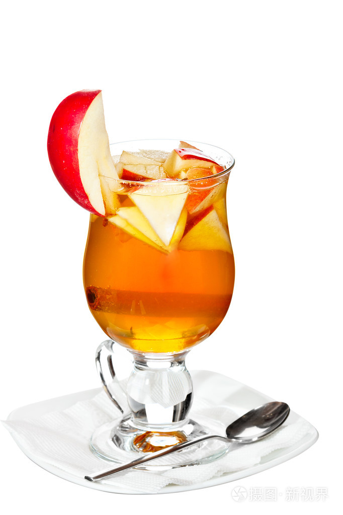 热含酒精的鸡尾酒