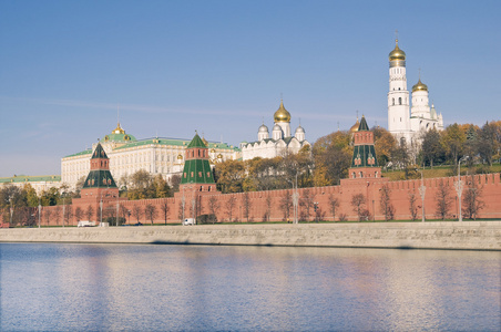 莫斯科克里姆林宫，莫斯科河的视图