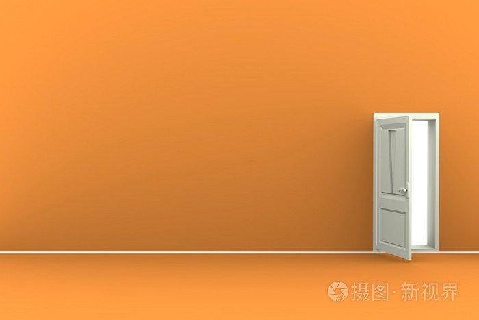 与橙色墙壁和门的空房间