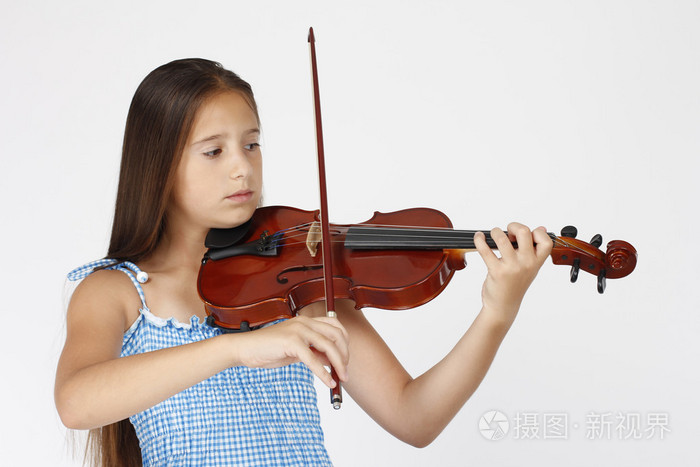 儿童和小提琴