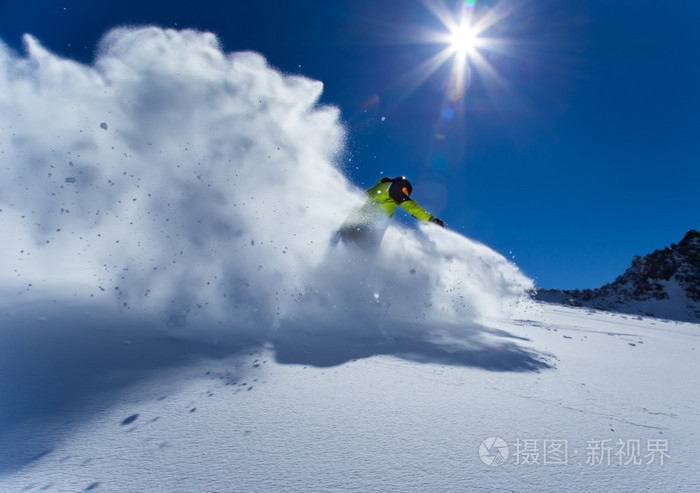 高山滑雪运动员