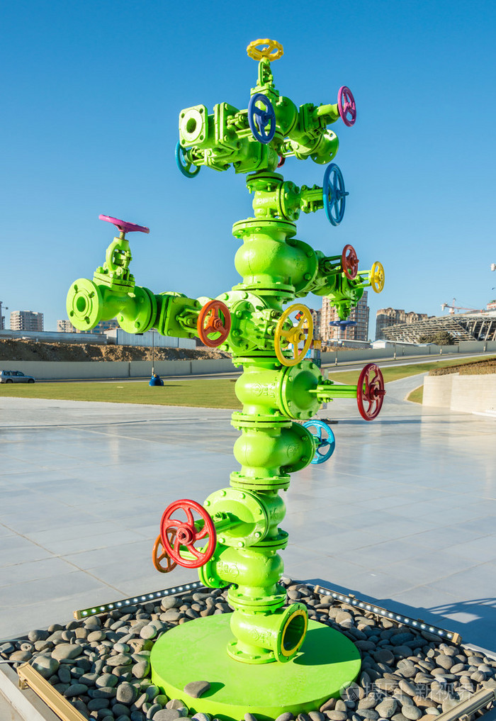 现代艺术与石油工业管道安装