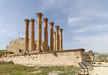约旦杰拉什 杰拉什的古 首都和大城市的约旦杰拉什省市宙斯神庙