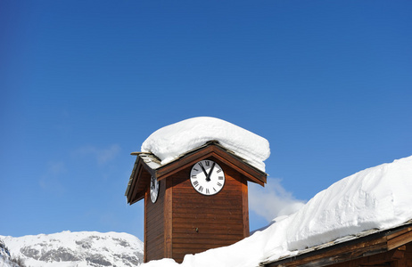 山滑雪度假村