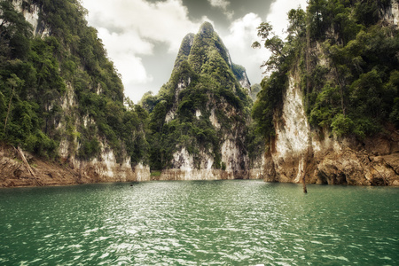 湖泊风景图片