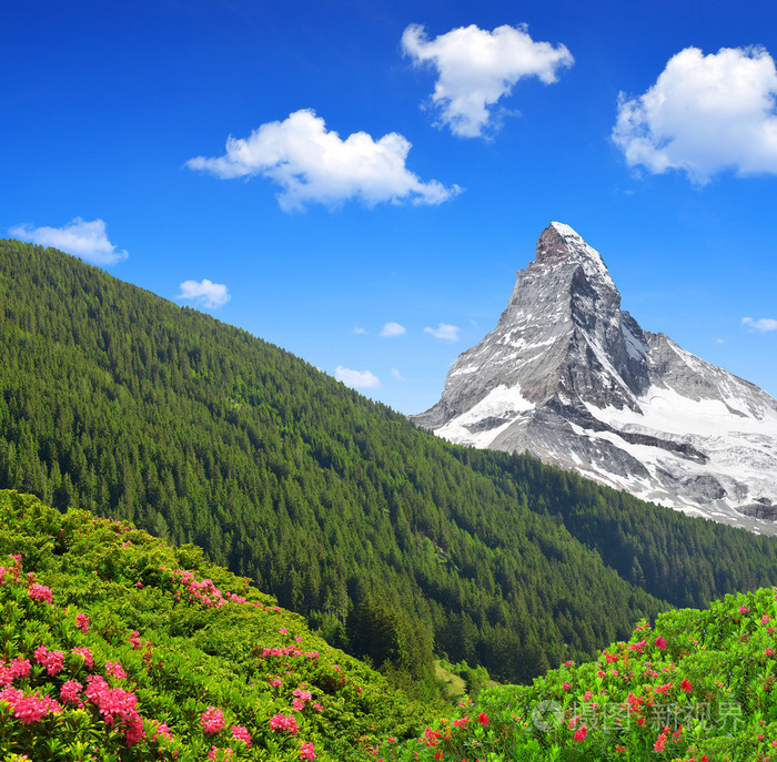 马特宏峰是奔宁阿尔卑斯山的一座山