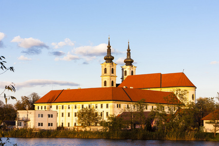 我们的夫人和修道院，sastinstraze，斯洛伐克大教堂