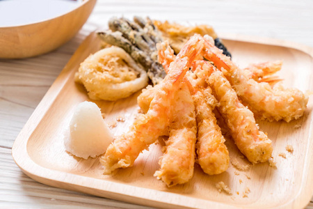 菜日本菜式虾天妇罗 炸虾仁