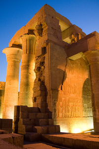 在埃及 kom ombo sobek 的寺庙