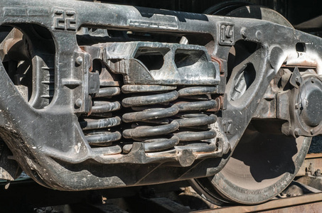 减震器弹簧图片