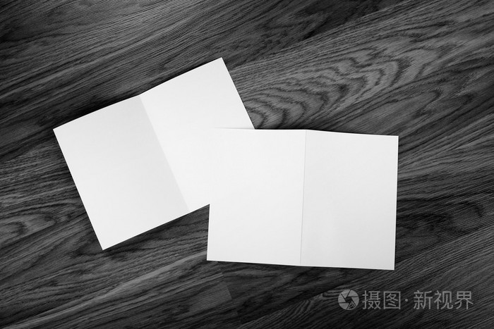 照片 空白白色折叠纸传单.jpg 更新时间:2020-05-18 11:37:03