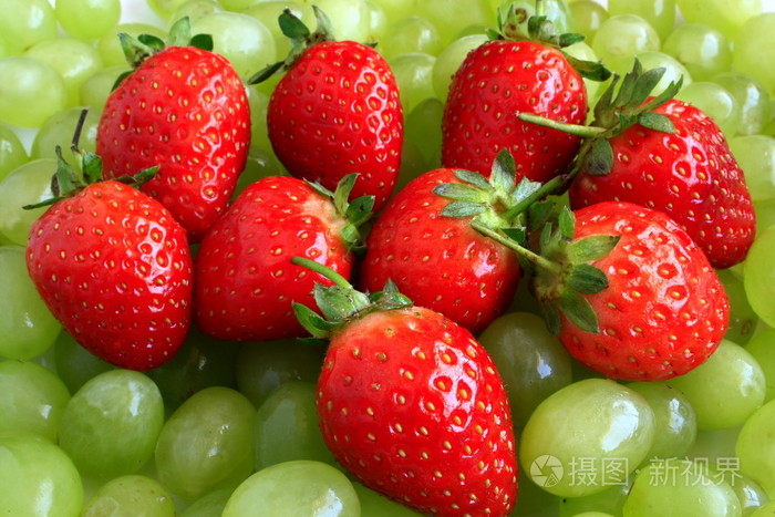 草莓葡萄