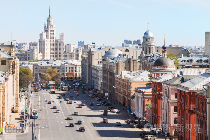 视图的卢比扬卡和在莫斯科的新广场上方