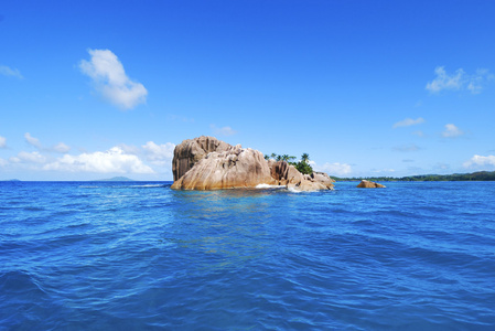 从海洋，塞舌尔岛视图