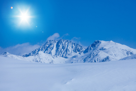 雪土地和洛矶山脉