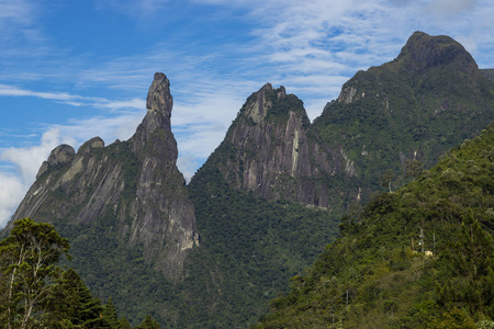 上帝的手指风景, 里约热内卢州立山脉。位于巴西南美 Teresopolis 镇附近。书写文字书写背景的空间