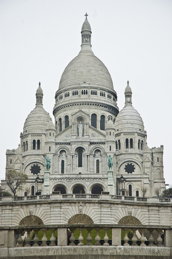 在法国巴黎圣心大教堂