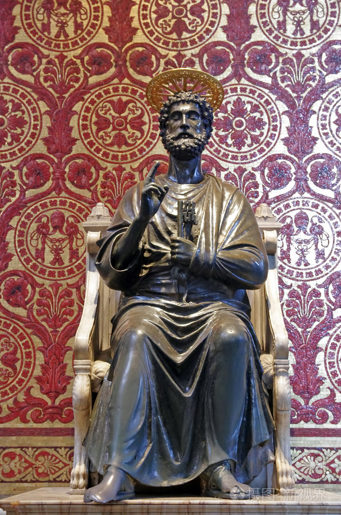 圣徒彼得雕像