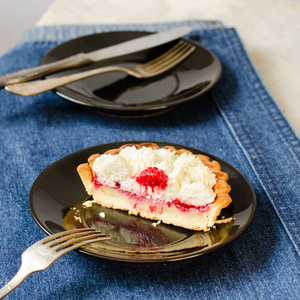 奶油馅覆盆子 tartlets