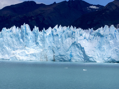 佩里托莫雷诺冰川, 洛杉矶 Glaciares 国家公园在阿根廷