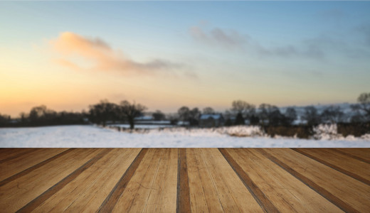 美丽的雪覆盖日出冬季农村景观与早饭中规中矩