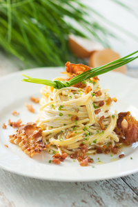 培根的面食 carbonara