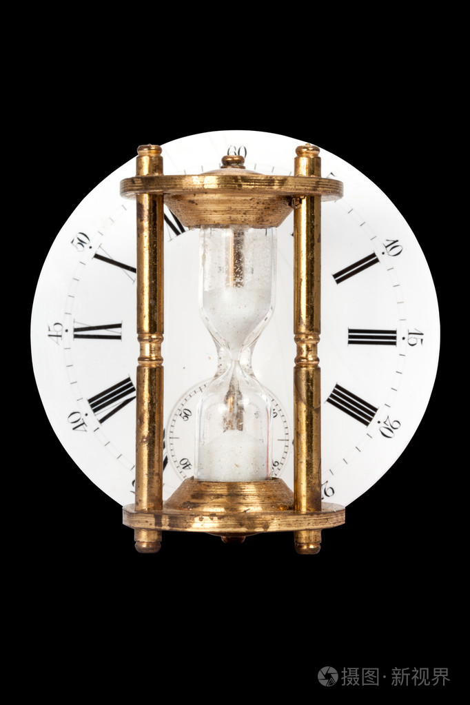 背景时钟表盘上的沙漏