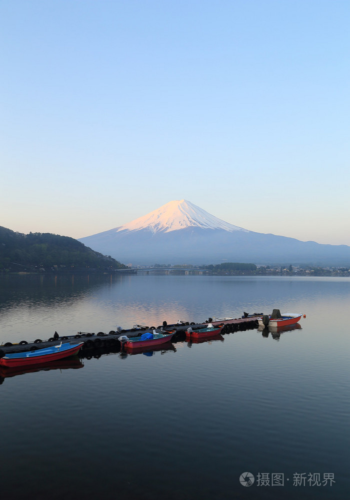 富士山从湖河口湖的视图