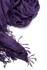 流苏 孤立在白色背景上的紫色围巾