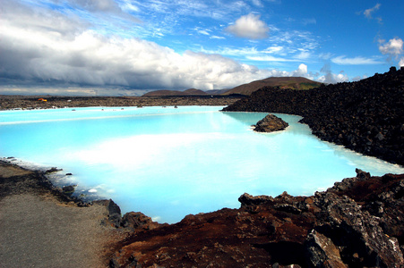 在冰岛，蓝色礁湖地热浴度假村