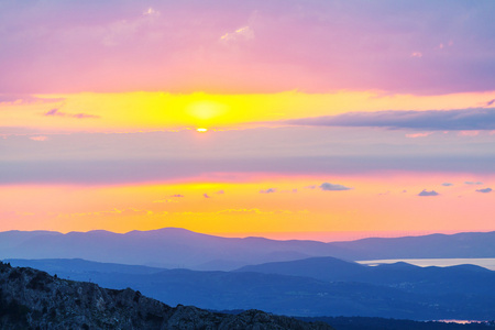 希腊海岸美丽的日落