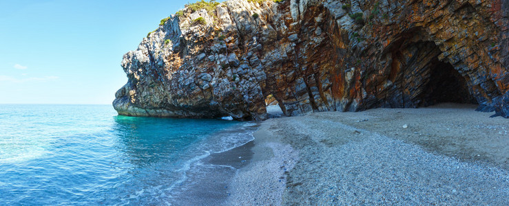 mylopotamos 海滩夏天视图 希腊。全景