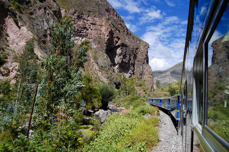 在乌鲁班巴山谷的火车秘鲁