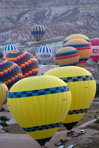 卡帕多细亚，turkey.the 最大旅游胜地卡帕多西亚，日出时气球飞行