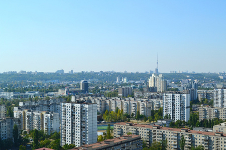 基辅的街道和屋顶的全景
