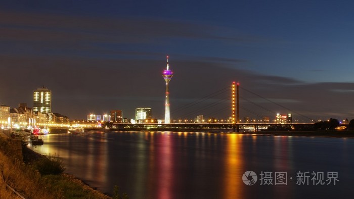 Dsseldorf at night