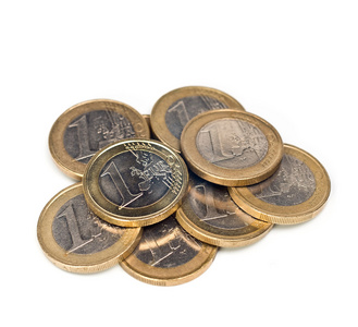 欧元硬币上白色隔离