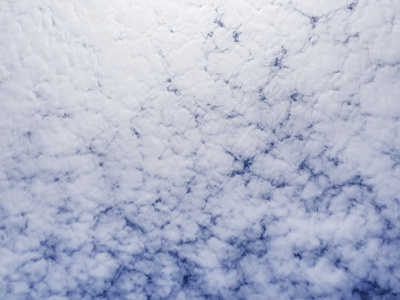 在蔚蓝的天空 cloudscape
