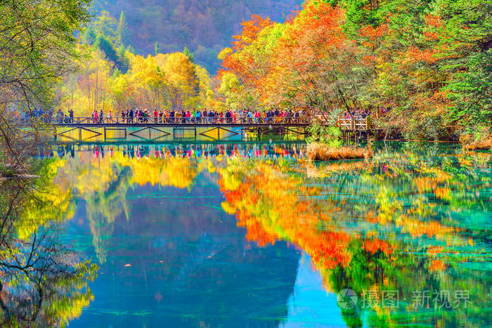 重庆市七彩湖风景区图片