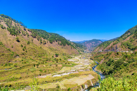 美丽的山岳景观