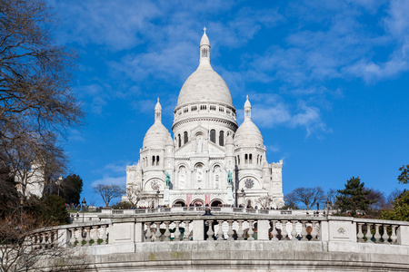 圣心大教堂在巴黎，法国