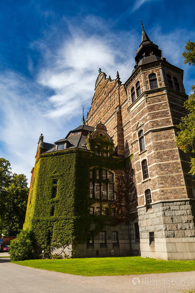 斯德哥尔摩 瑞典 16 年9 月15 日 栋由绿色植物覆盖 在阳光明媚的夏日北欧博物馆建筑立面照片 正版商用图片0btk 摄图新视界