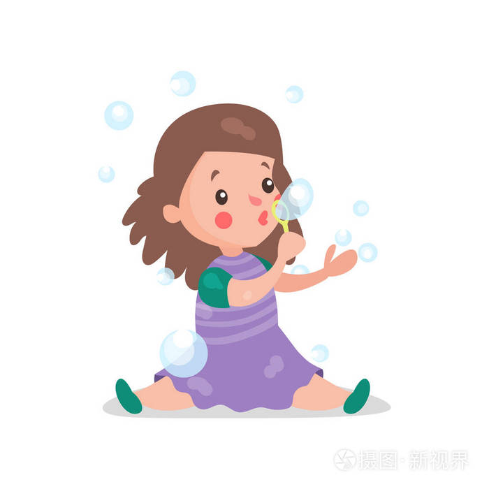 甜蜜卡通黑发小女孩坐在地板上吹和玩肥皂泡矢量图